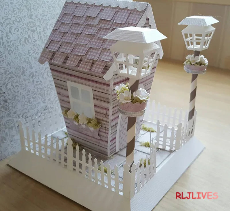 Lantern & House Metal Cutting Dies – DIY Scrapbooking Set