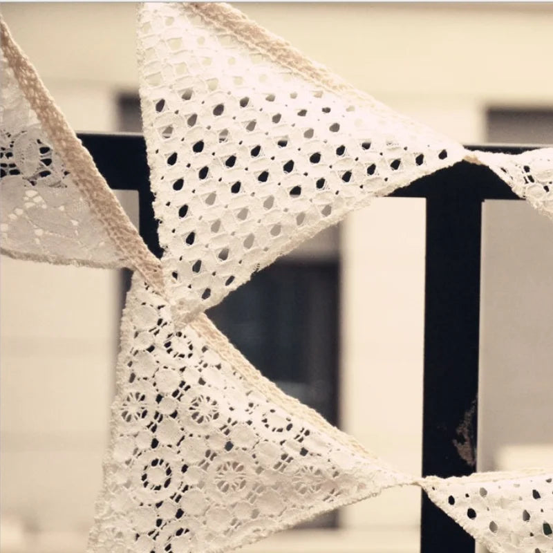White Lace Bunting Banner – Vintage Wedding & Party Garland