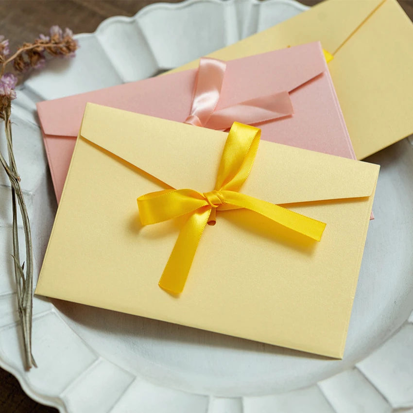 Vintage Pearlescent Paper Envelope with Bow – Wedding & Gift