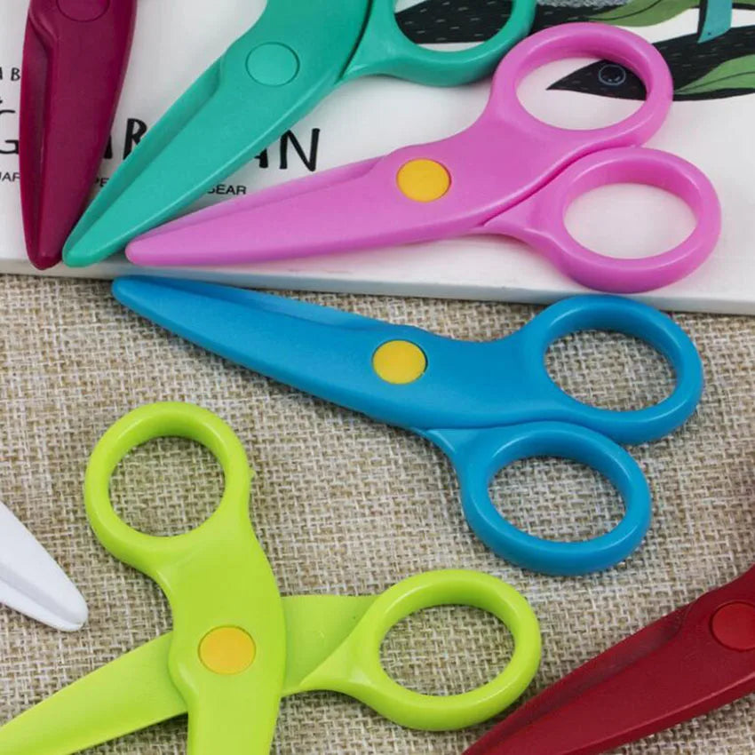 Safety Mini Kids Scissors – DIY Paper Cutting Art Tool