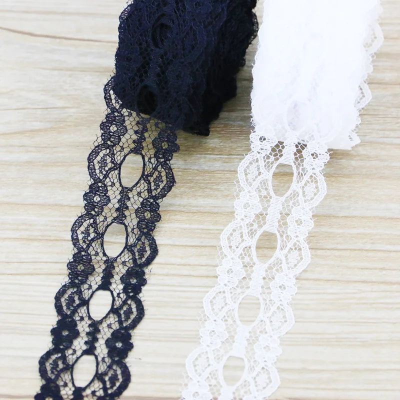 30mm White Black Lace Ribbon Trim – 5 Yards Cotton Roll