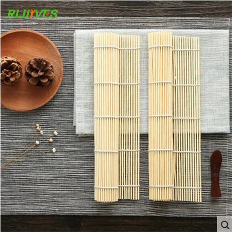 Bamboo Sushi Rolling Mat – DIY Sushi & Onigiri Maker