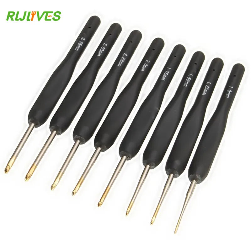 8-Piece Black Crochet Hook Set – Metal Knitting Needles 1–2.75mm