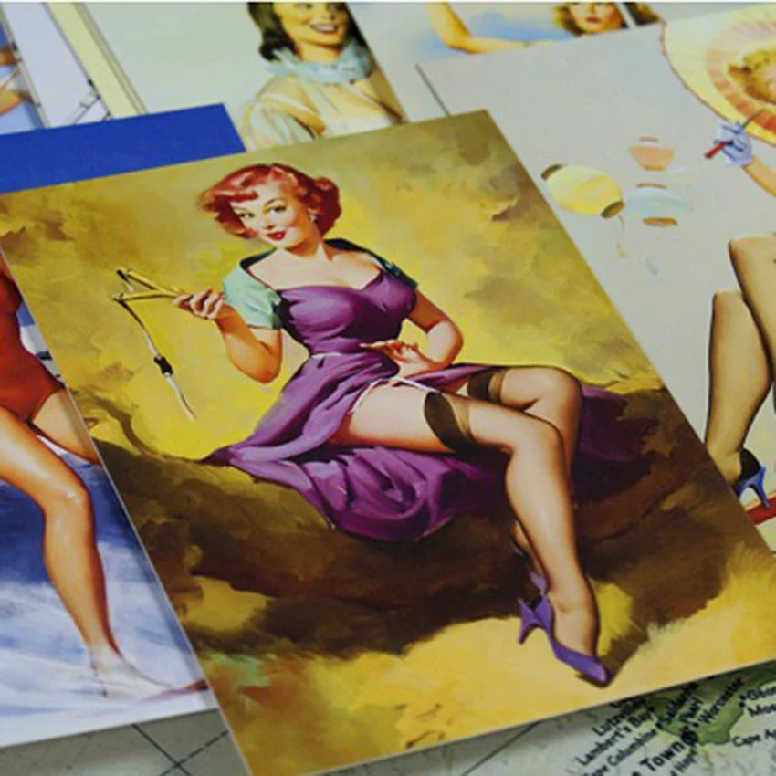 30-Pack Retro Vintage Beauty Girls Illustrator Postcards Set