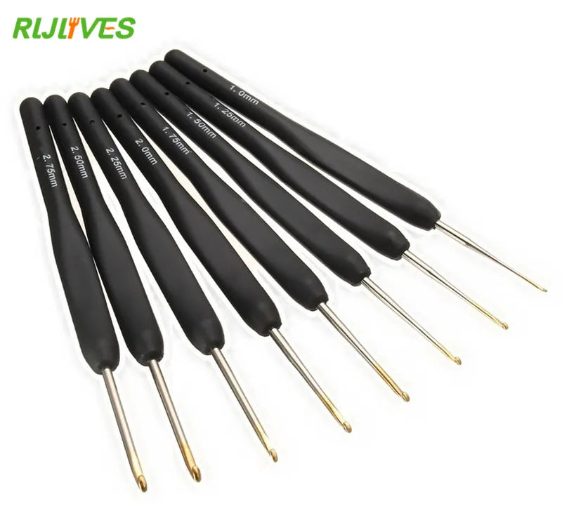 8-Piece Black Crochet Hook Set – Metal Knitting Needles 1–2.75mm