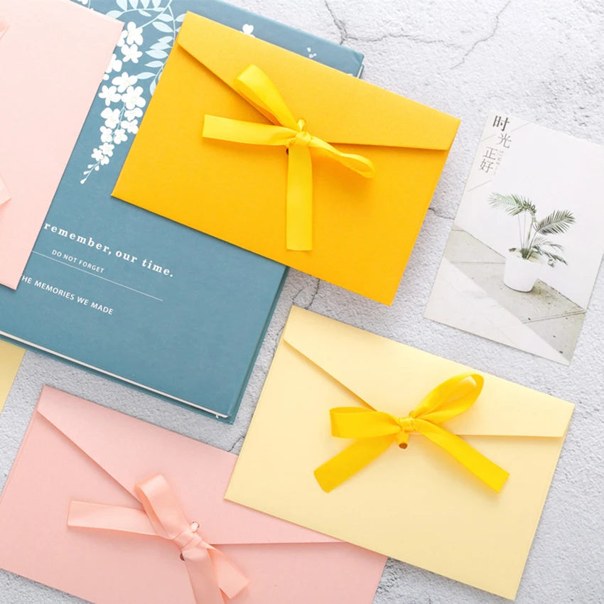 Vintage Pearlescent Paper Envelope with Bow – Wedding & Gift