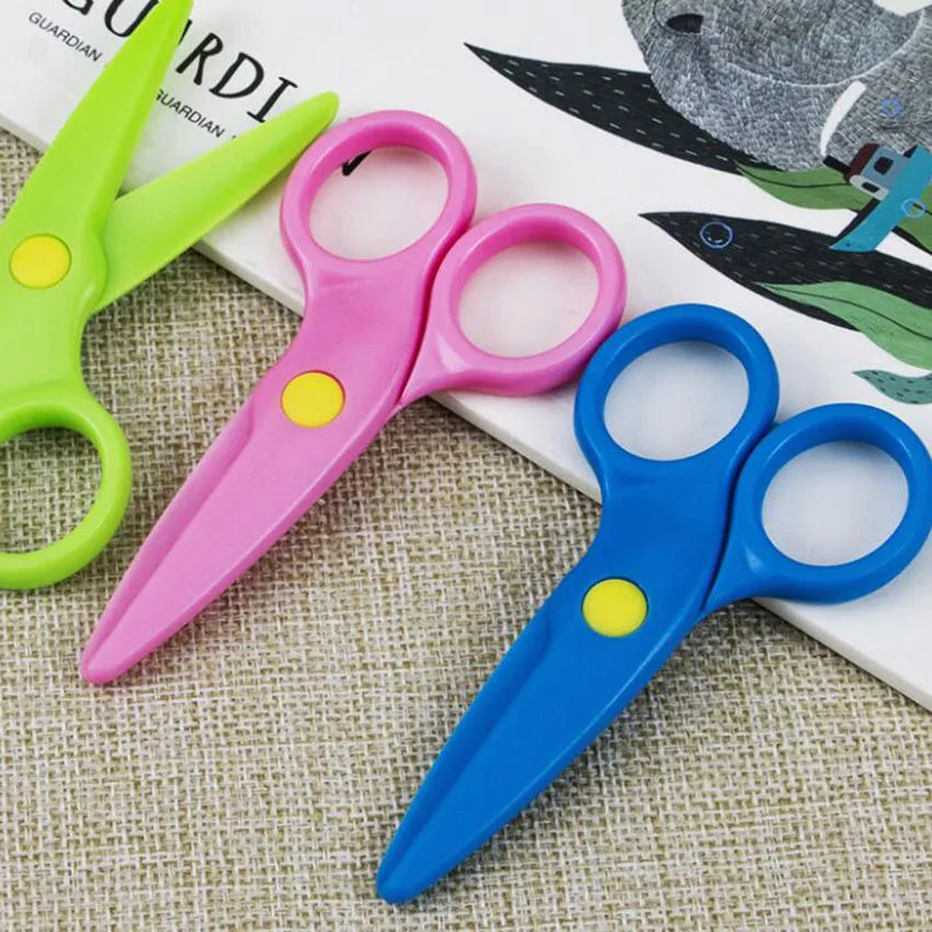 Safety Mini Kids Scissors – DIY Paper Cutting Art Tool