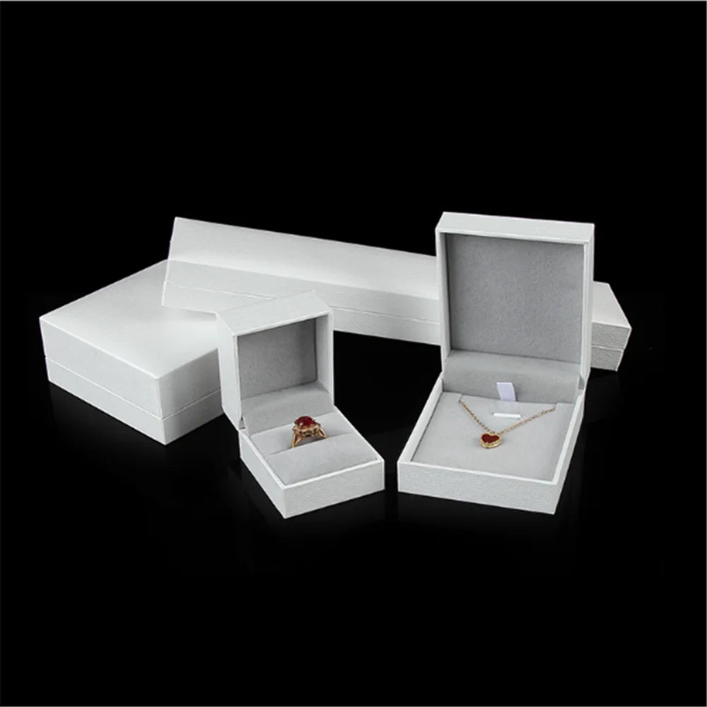 Beige Jewelry Box – Ring, Earring, Necklace & Bracelet Organizer