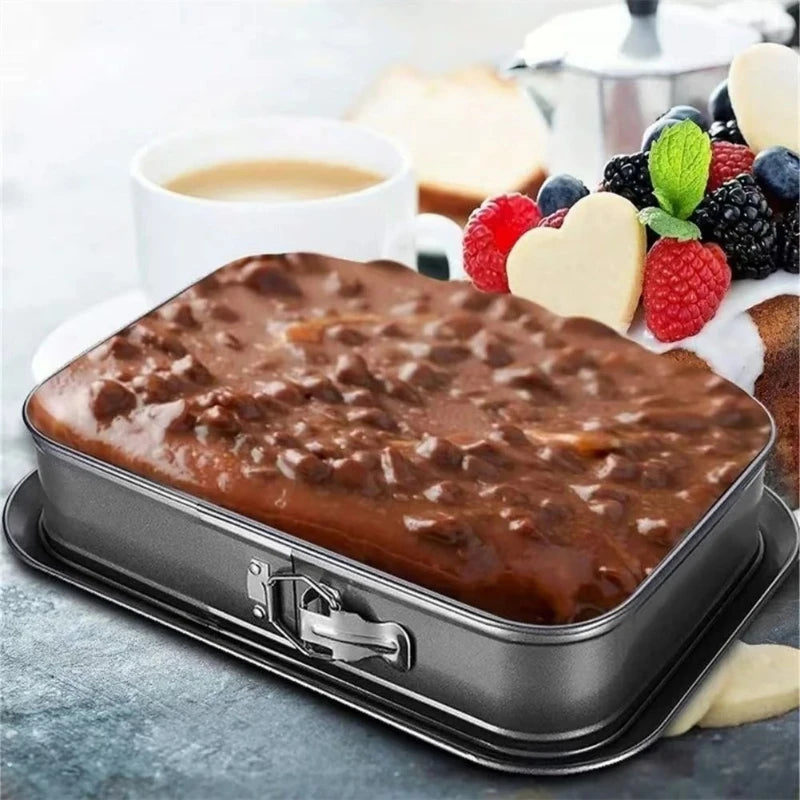 Rectangular Cake Pan with Removable Bottom | Carbon Steel