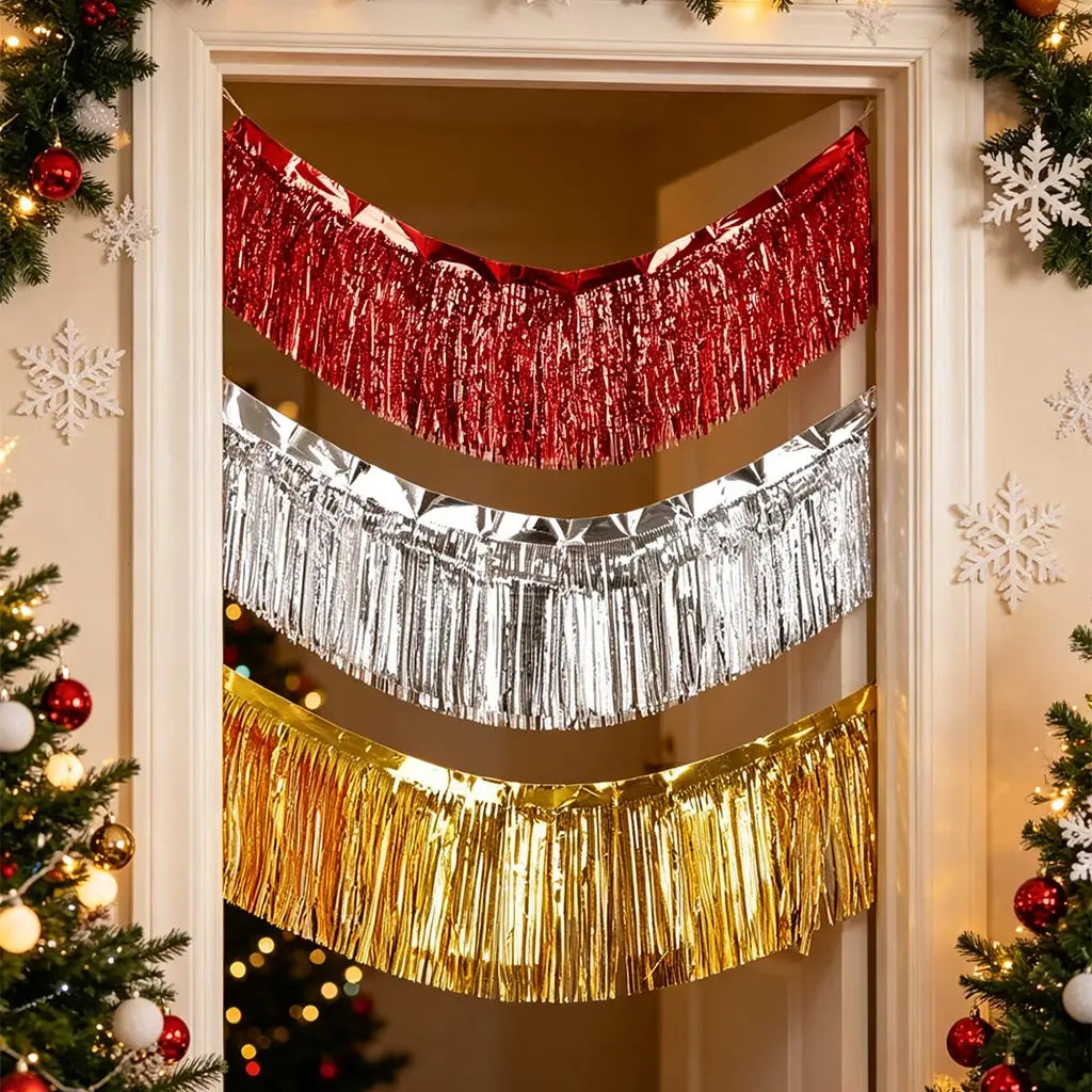 Christmas Rainsilk Banner Party Decoration – 3m Roll, 29.6cm