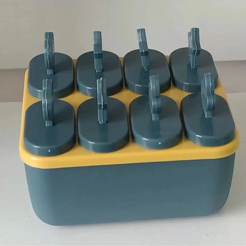 Reusable Popsicle Mold with Lid & 8 Sticks | Food Grade