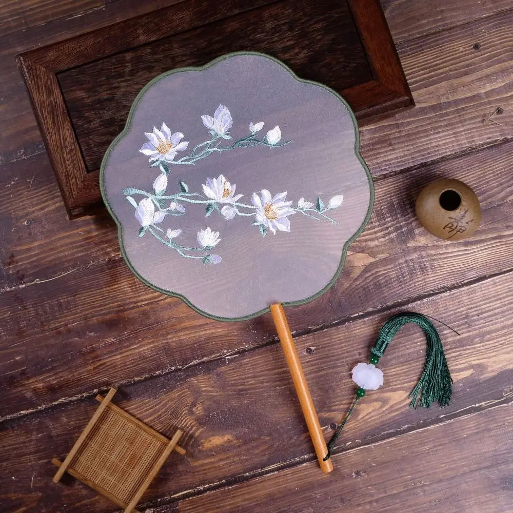 Vintage Silk Embroidery Fan – Floral Hanfu Accessory with Pendant