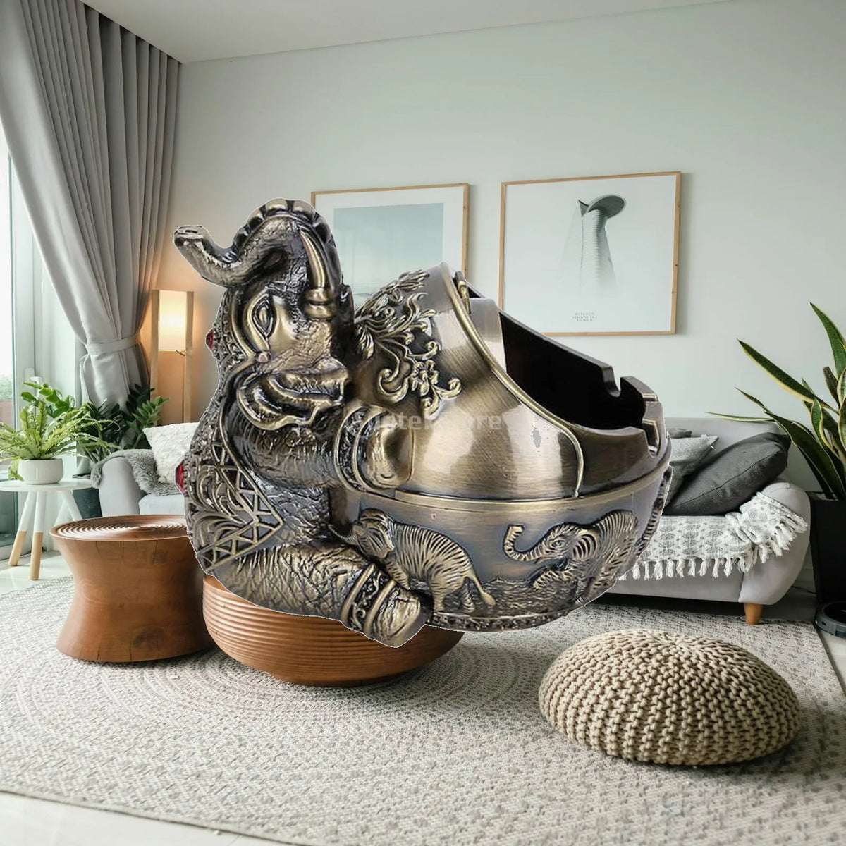 Vintage Elephant Ashtray with Windproof Lid – Zinc Alloy Decor