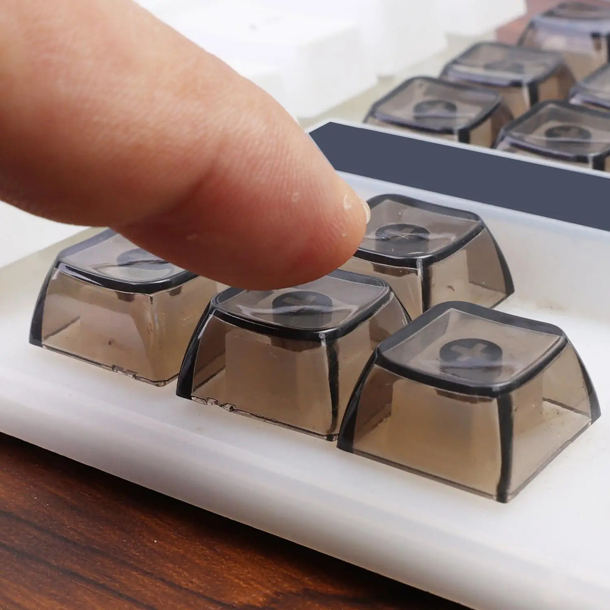 Universal Transparent Keycaps Kit – 10-Pack for Mechanical Keyboard