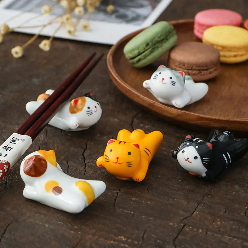 Japanese Ceramic Cat Chopstick Holder & Spoon Rest