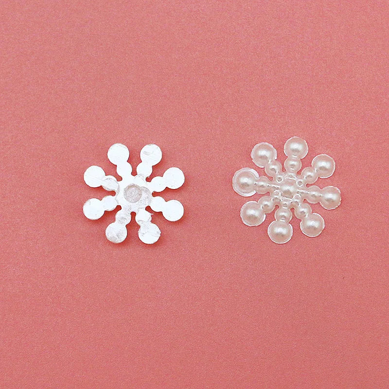 100pcs White Pearl Resin Snowflakes 15mm – Christmas DIY Decor