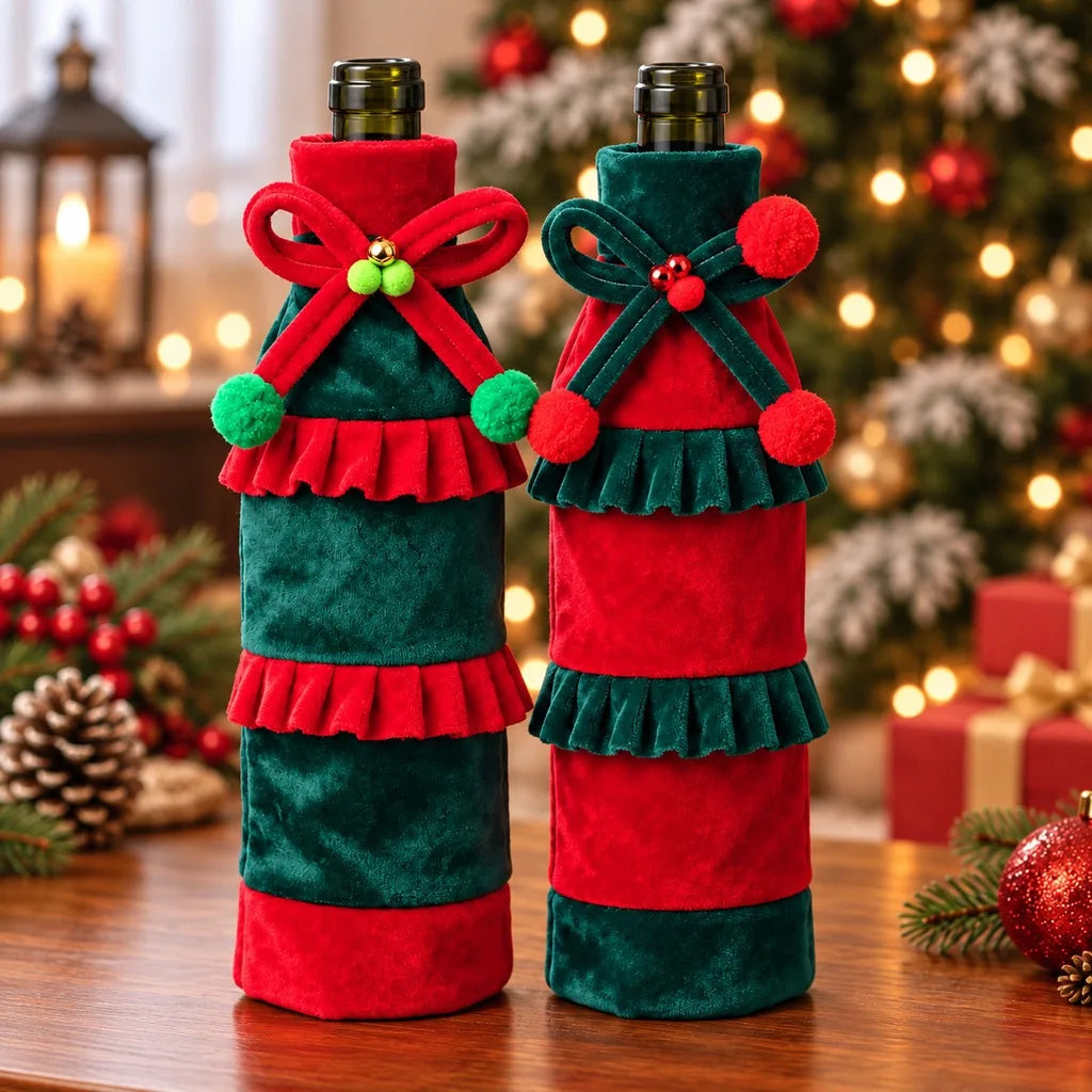 Christmas Wine Bottle Cover – Velvet Festive Holiday Décor