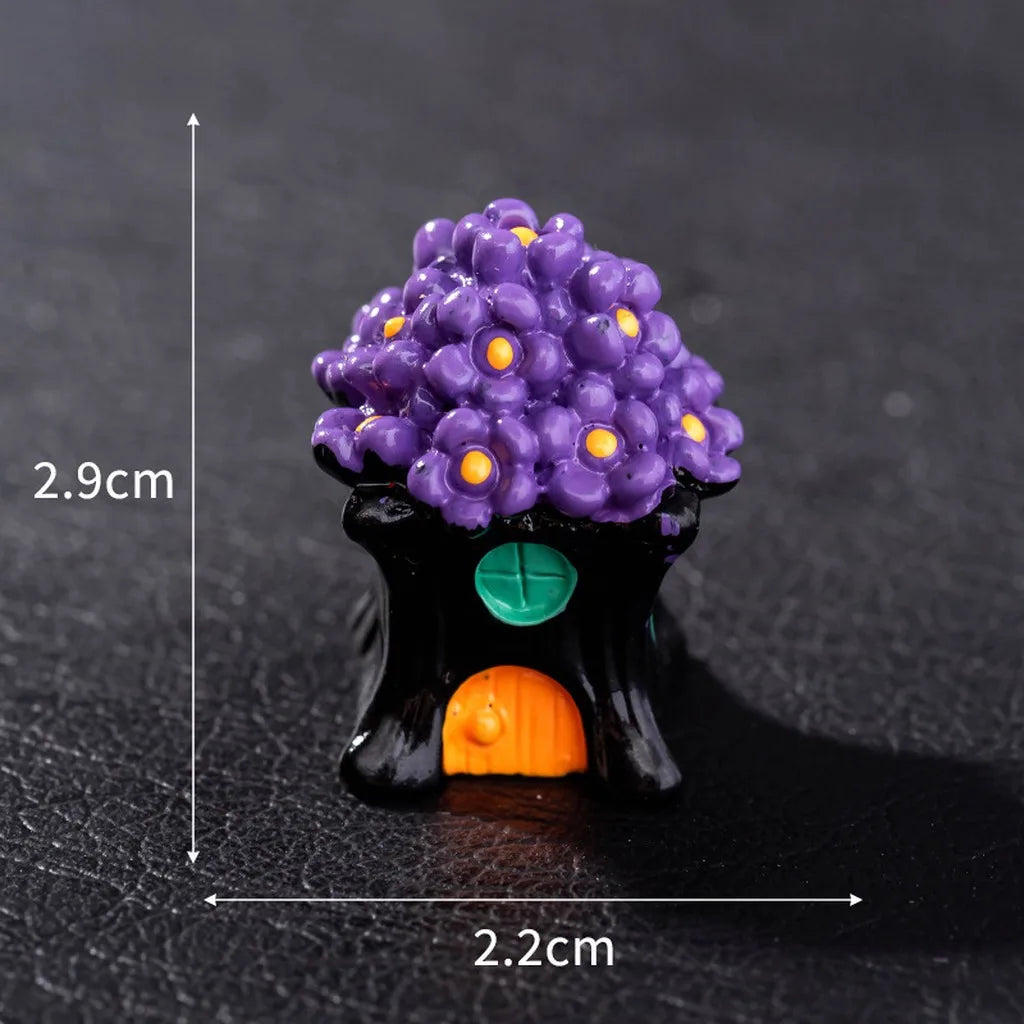 Resin Miniature Halloween Figurine | Desktop Holiday Décor