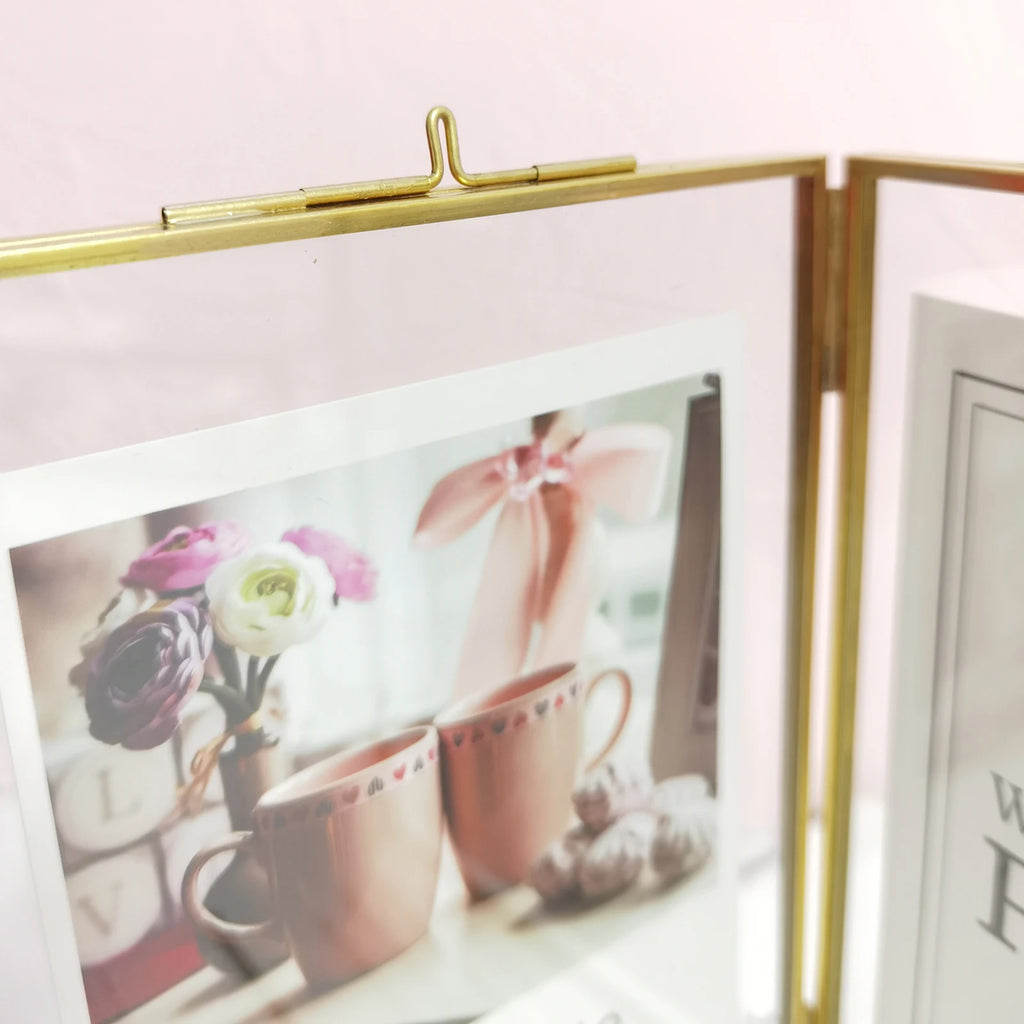 Double Sided Glass Hanging Frame – Pressed Flowers & Artwork