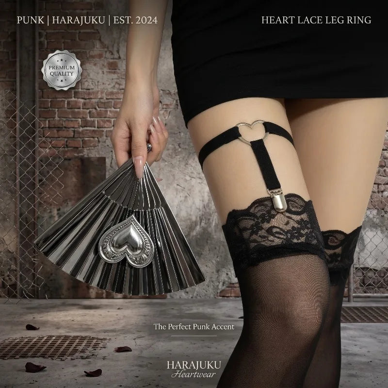 Heart Shaped Punk Elastic Garter Belt – Black & White Leg Ring