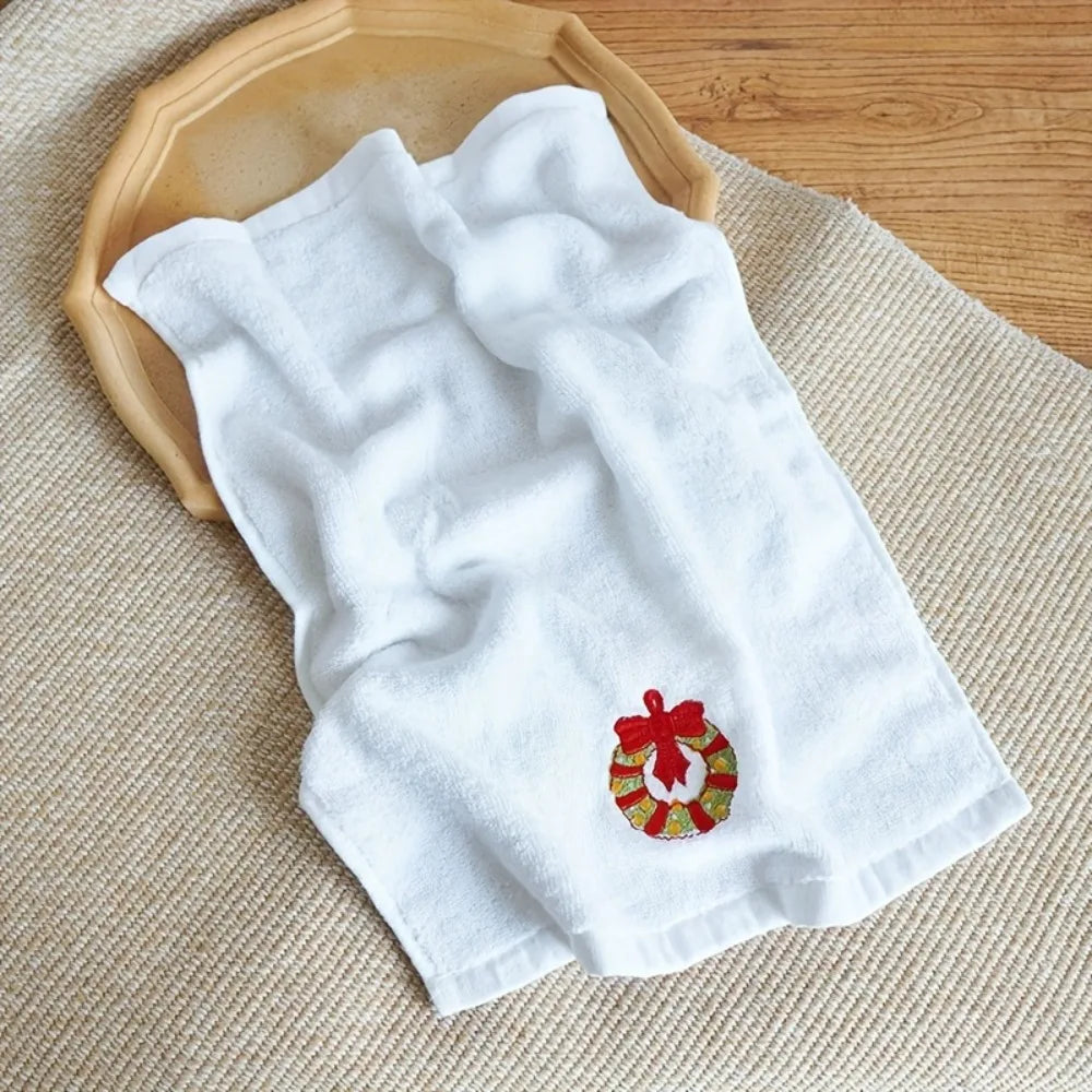 Vintage Christmas Cotton Towels – Santa & Reindeer Design