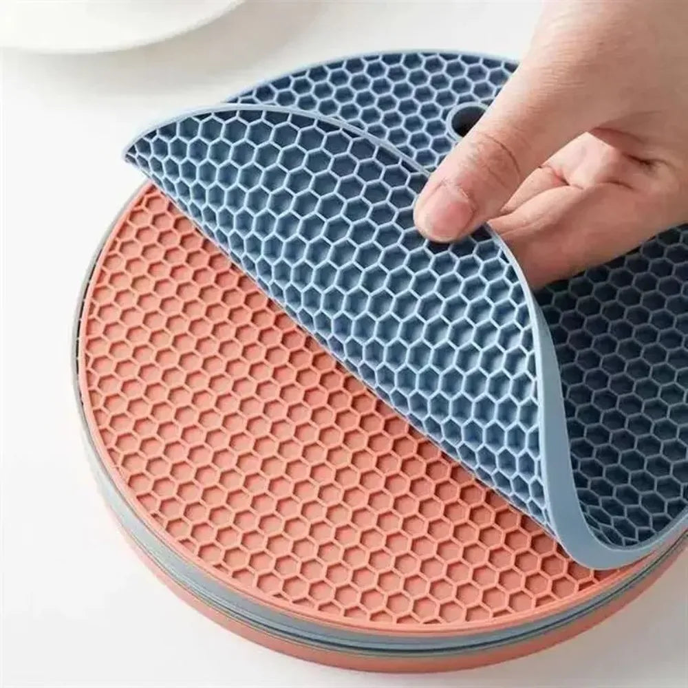 Round Silicone Kitchen Mat – Non-Slip Heat Resistant Trivet