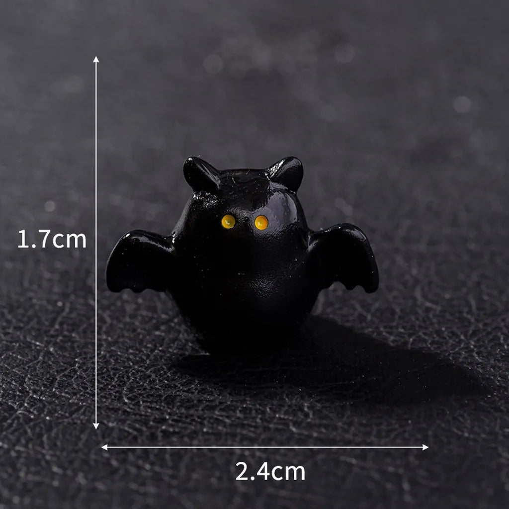Resin Miniature Halloween Figurine | Desktop Holiday Décor