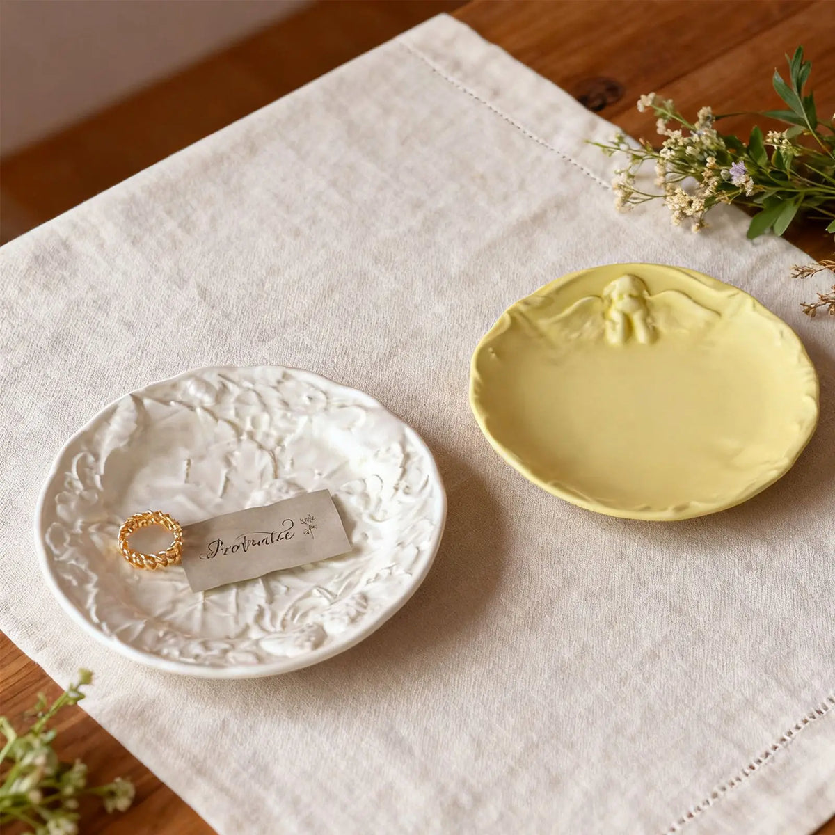 Round Strawberry Angel Pattern Tray Silicone Mold – DIY Craft