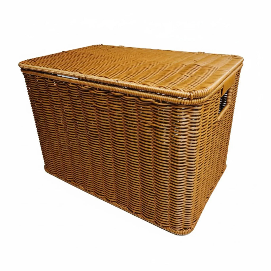 Large Woven Hamper with Lid – Rattan-Style Storage Basket