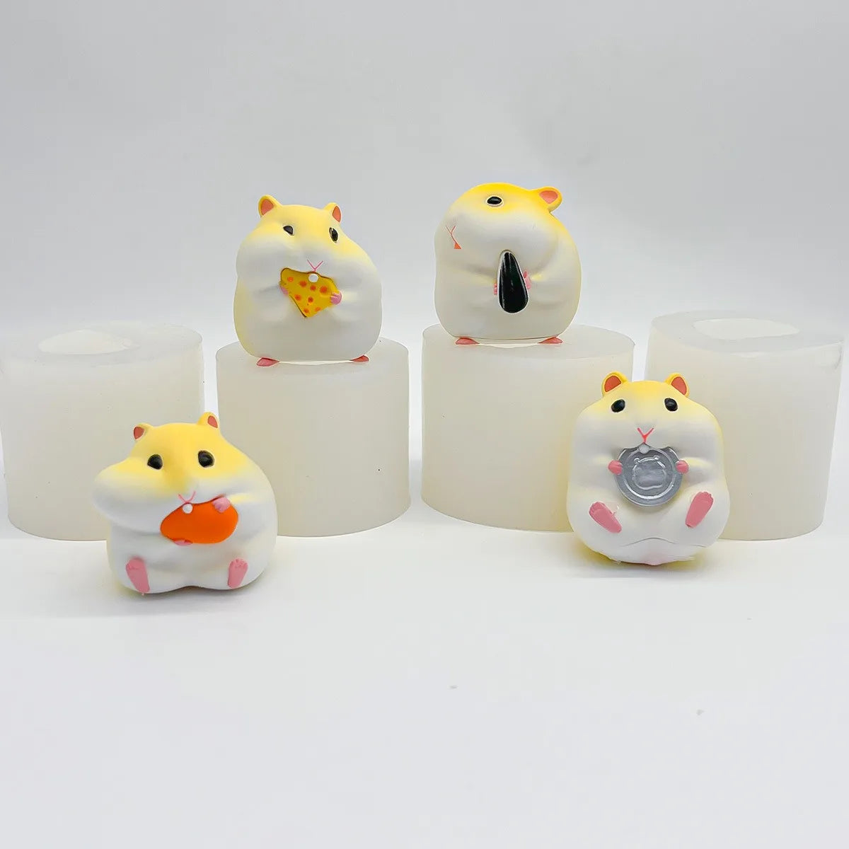 3D Hamster Silicone Mold – Chocolate, Ice Cream & Cake Baking