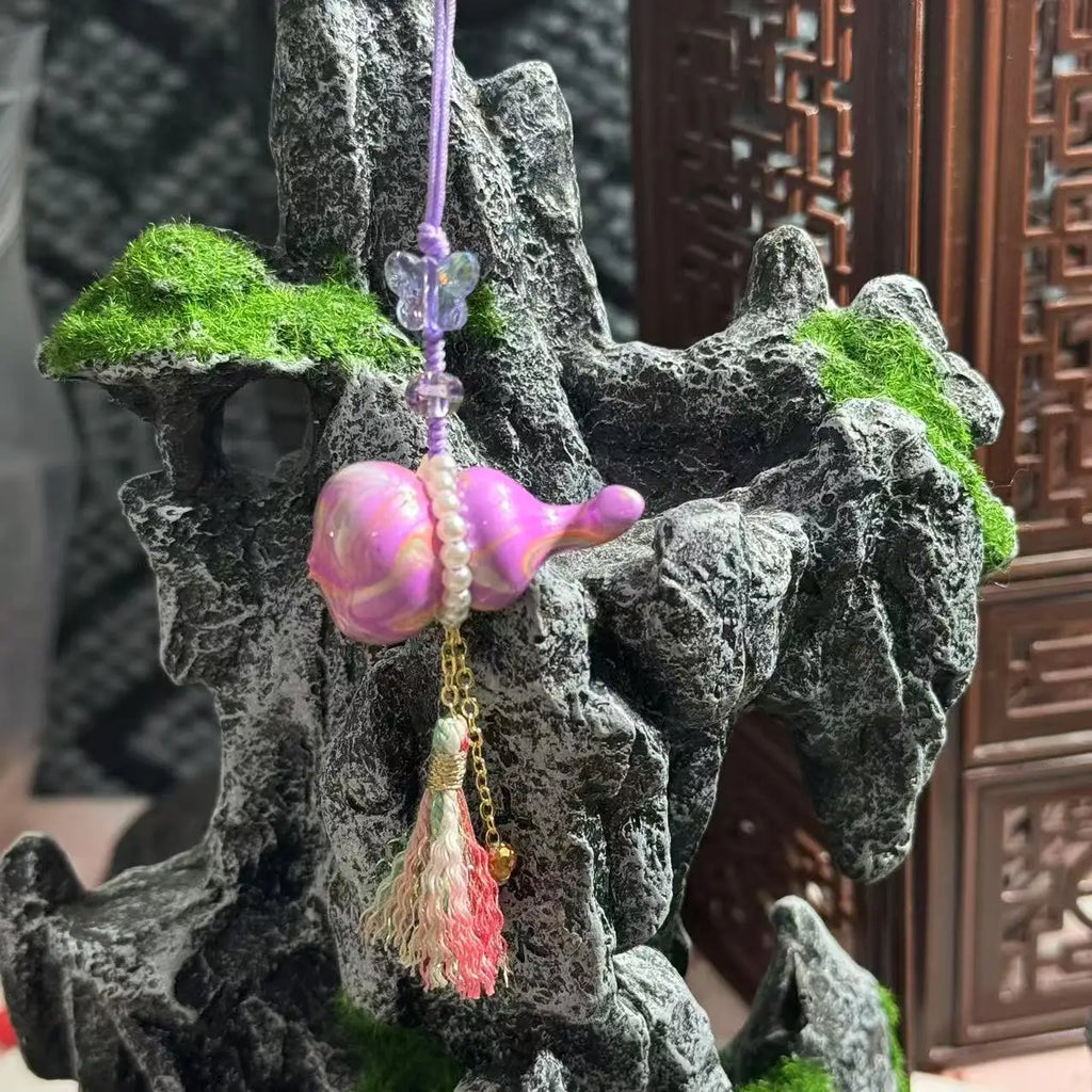Retro Gourd Pendant Keychain – Cute Tassel Bag Charm