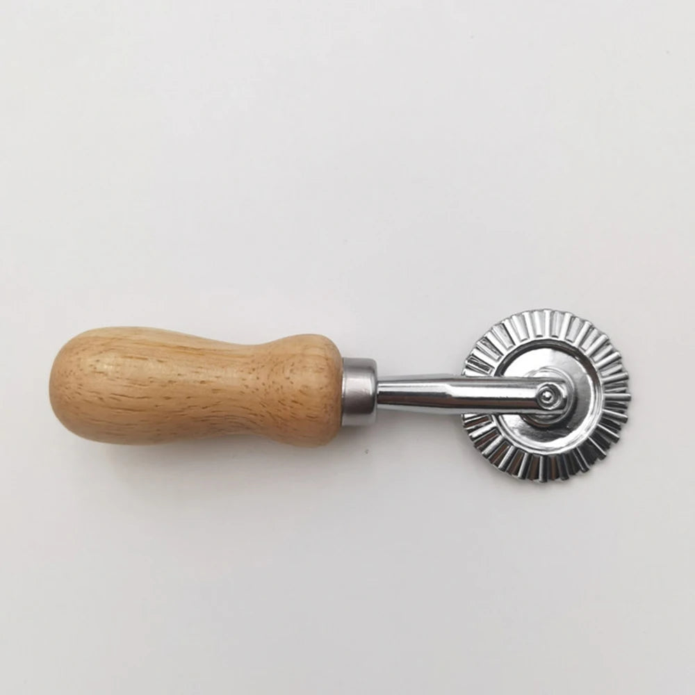 Pastry Wheel Cutter & Ravioli Crimper | Cookie & Pasta Tool