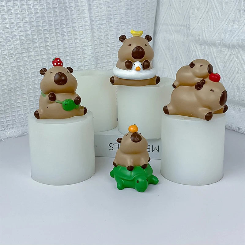 Capybara Silicone Mold – Jelly, Pudding & Baking Mould