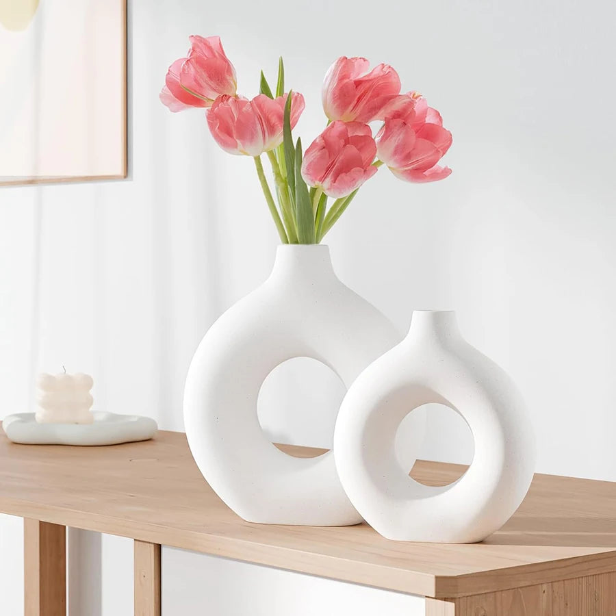 White Nordic Plastic Decorative Vase – Table & Wedding Décor