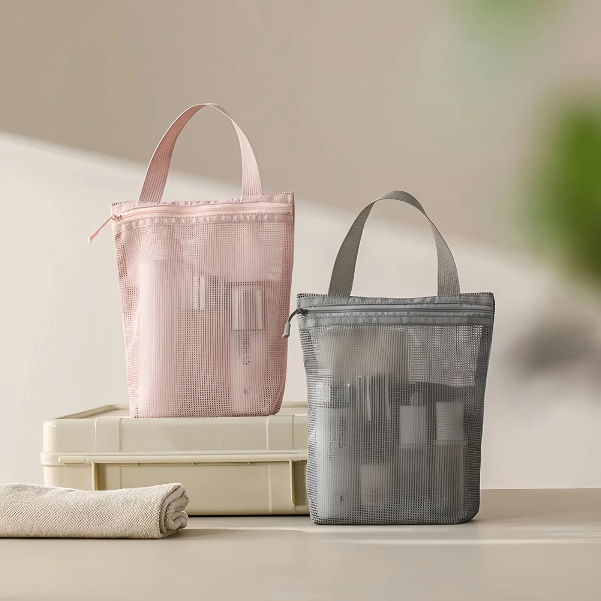 Hanging Mesh Toiletry Bag – Portable Travel Cosmetic Organizer
