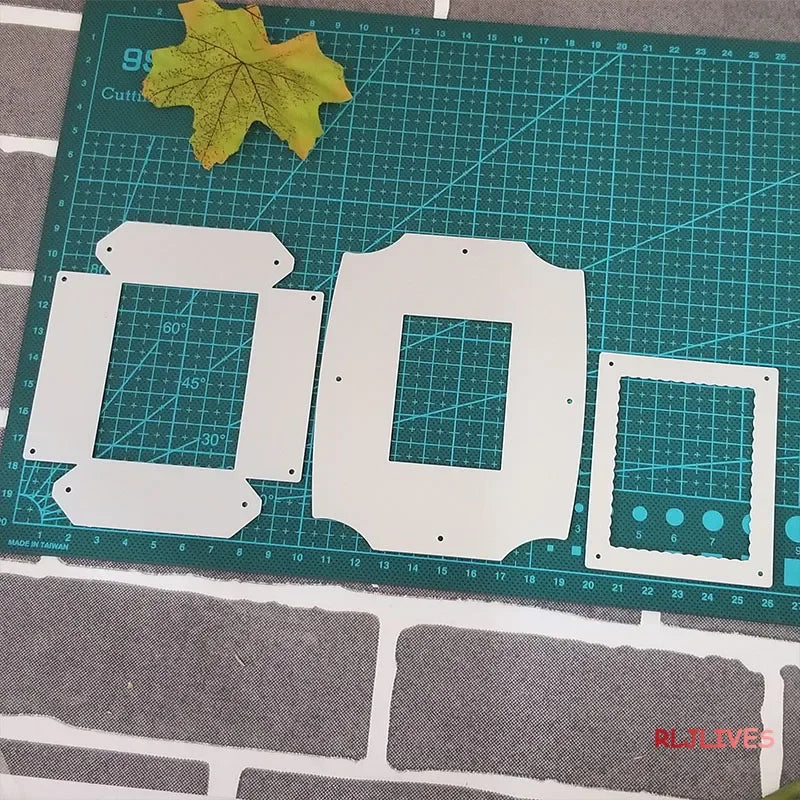 Christmas Shadow Box Metal Cutting Dies – DIY Scrapbooking Set