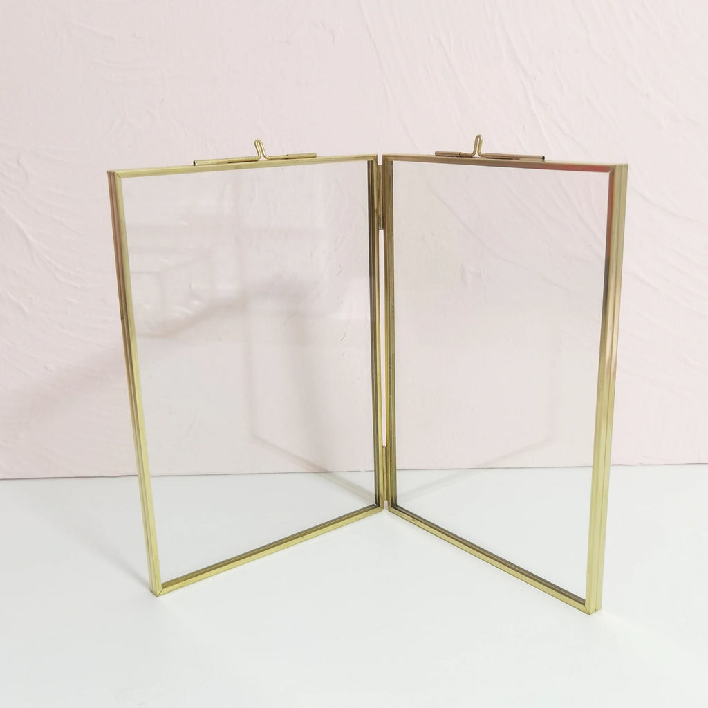 Double Sided Glass Hanging Frame – Pressed Flowers & Artwork