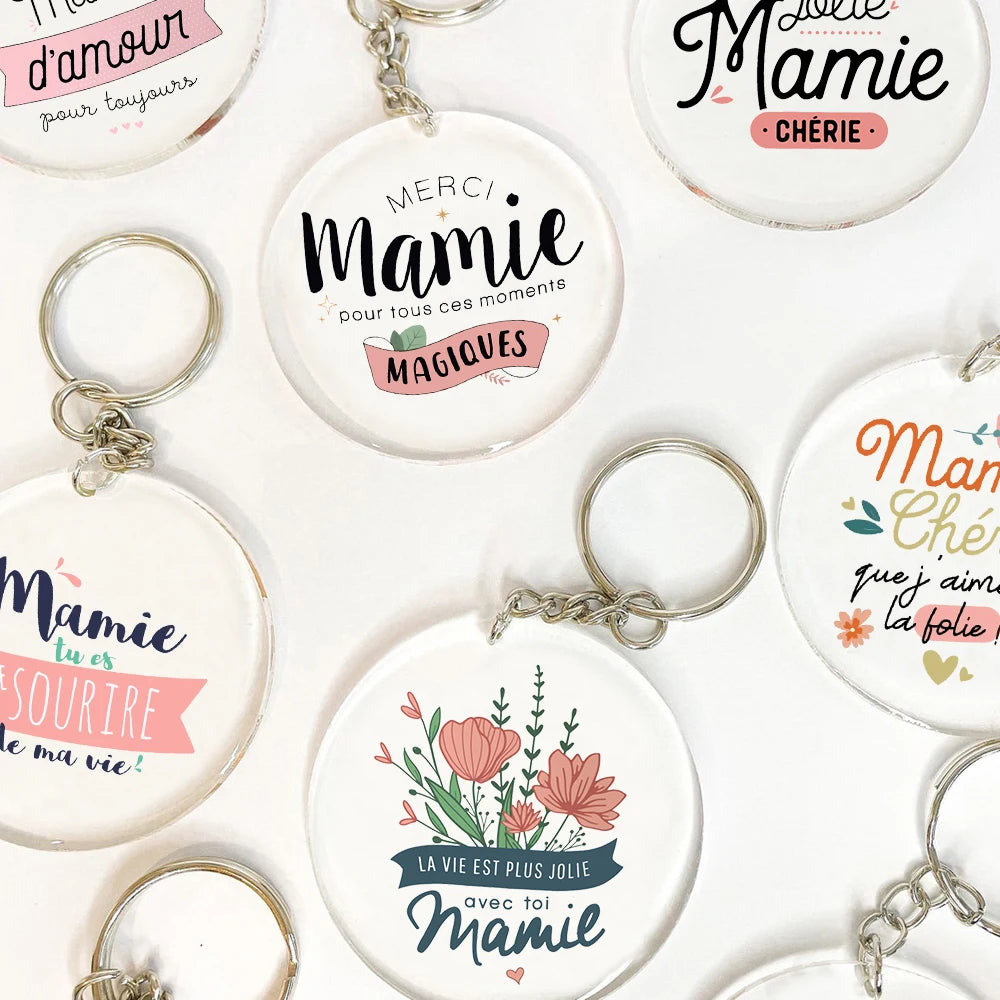 Grandma Acrylic Keychain – Magical Moments Gift | 5cm