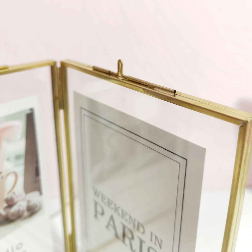 Double Sided Glass Hanging Frame – Pressed Flowers & Artwork