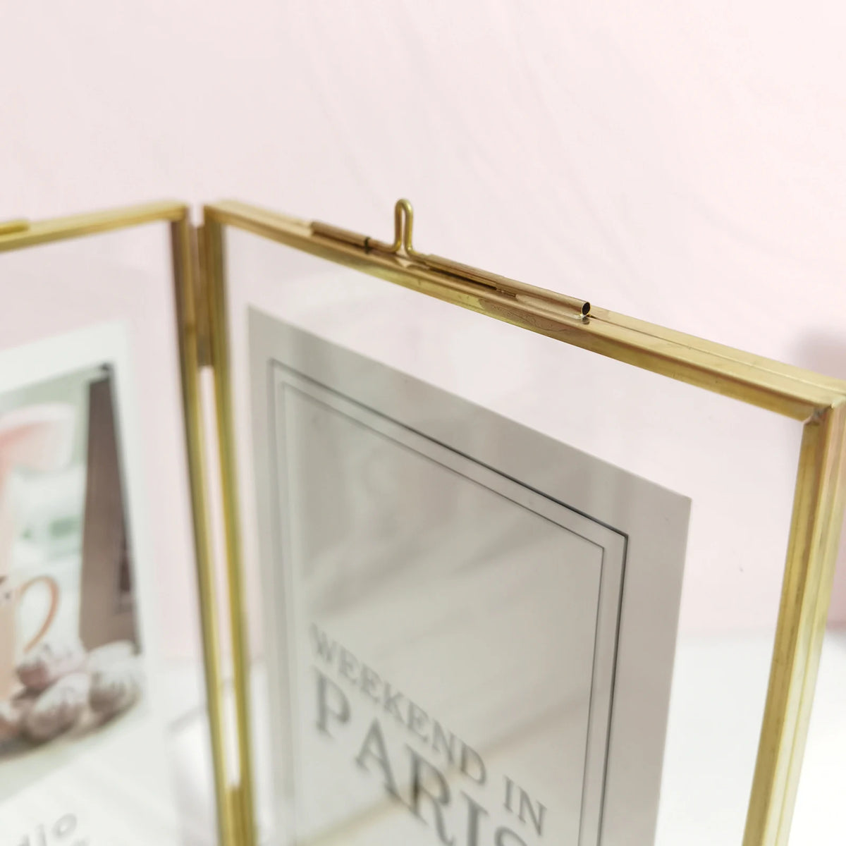 Double Sided Glass Hanging Frame – Pressed Flowers & Artwork