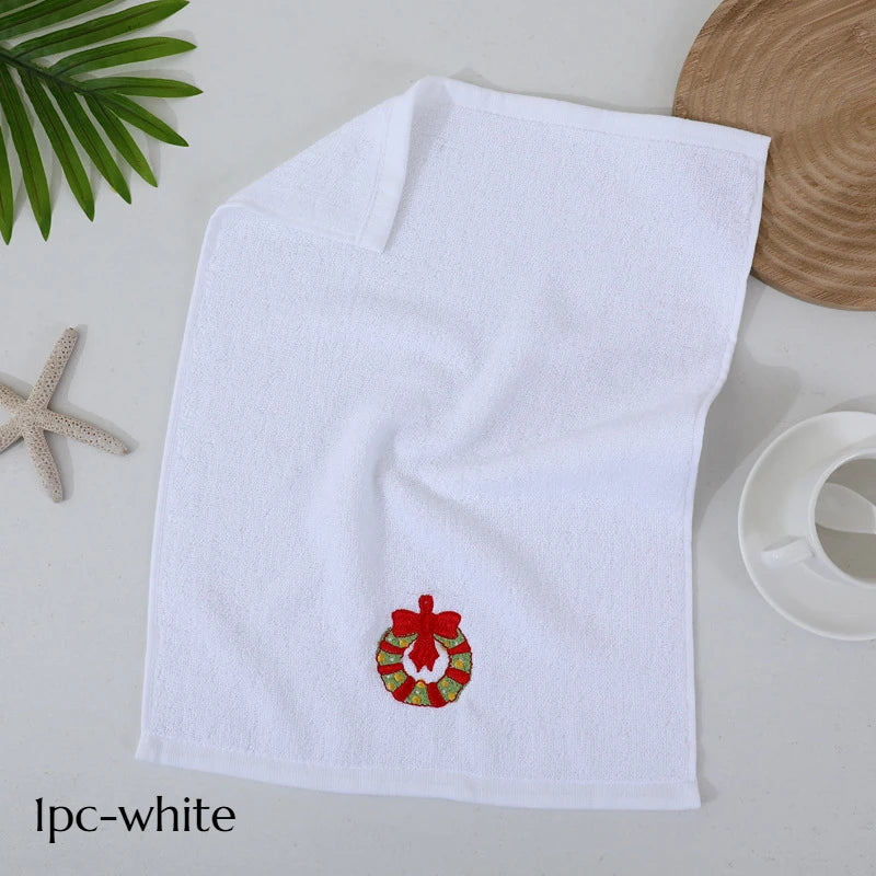 Vintage Christmas Cotton Towels – Santa & Reindeer Design