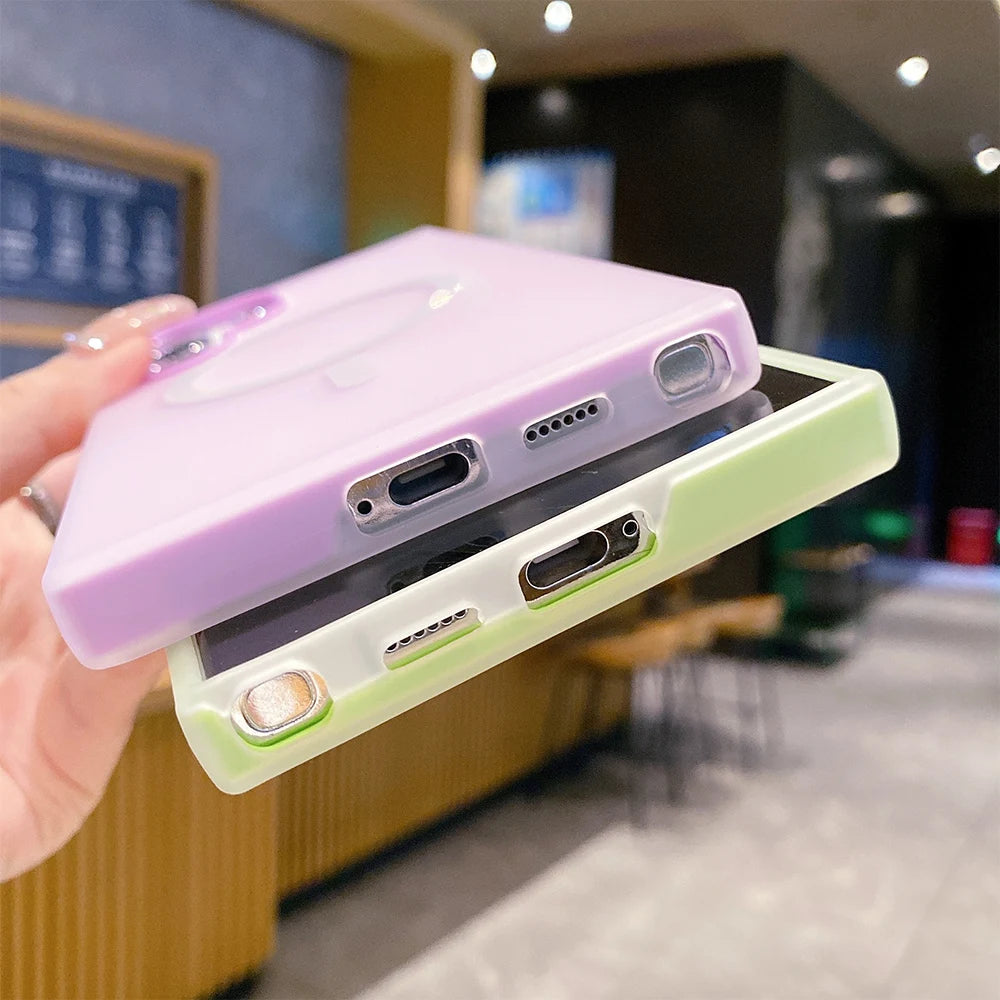 AKABEILA 2-in-1 Matte Magnetic Samsung Case – MagSafe Ready