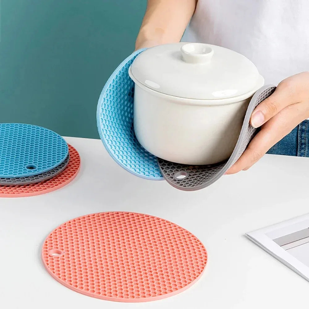 Round Silicone Kitchen Mat – Non-Slip Heat Resistant Trivet