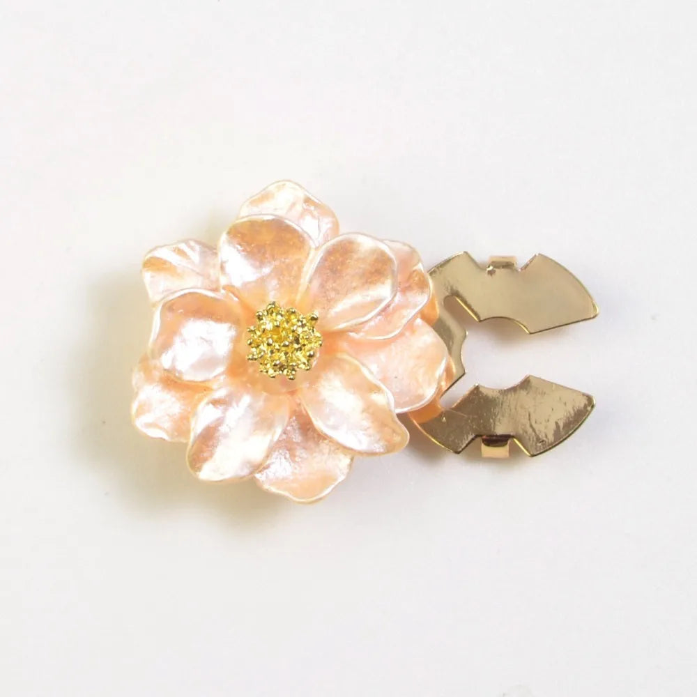 Pearlescent Gardenia Flower Button Covers – DIY Cuff Clips