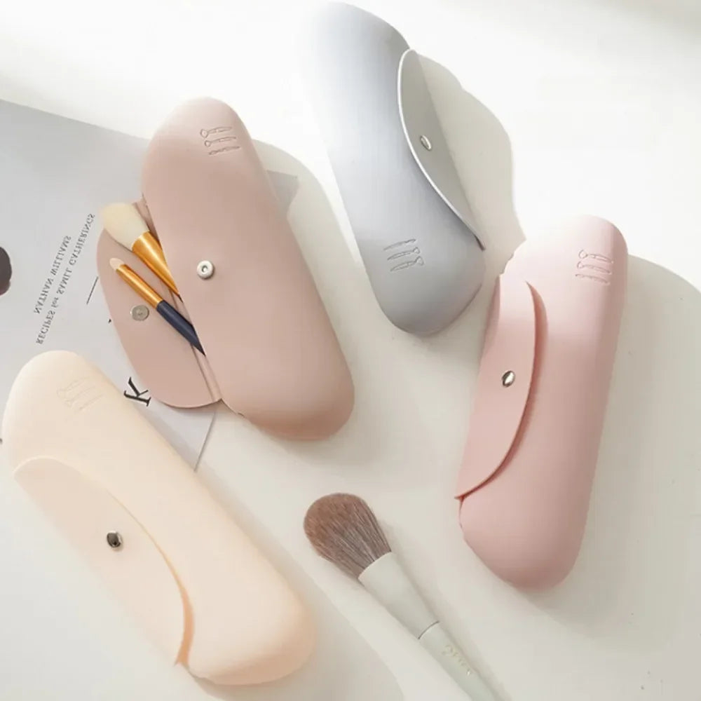 Silicone Travel Makeup Brush Holder Bag & Cosmetic Organizer