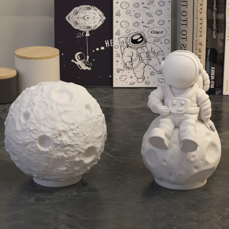 3D Astronaut Silicone Mold – Candle, Resin & Plaster Casting