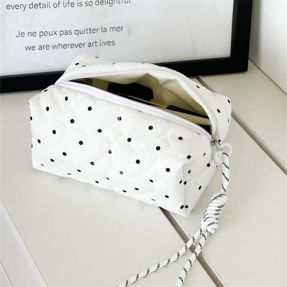 Quilted Polka Dot Makeup Bag – Ultralight Travel Cosmetic Bag