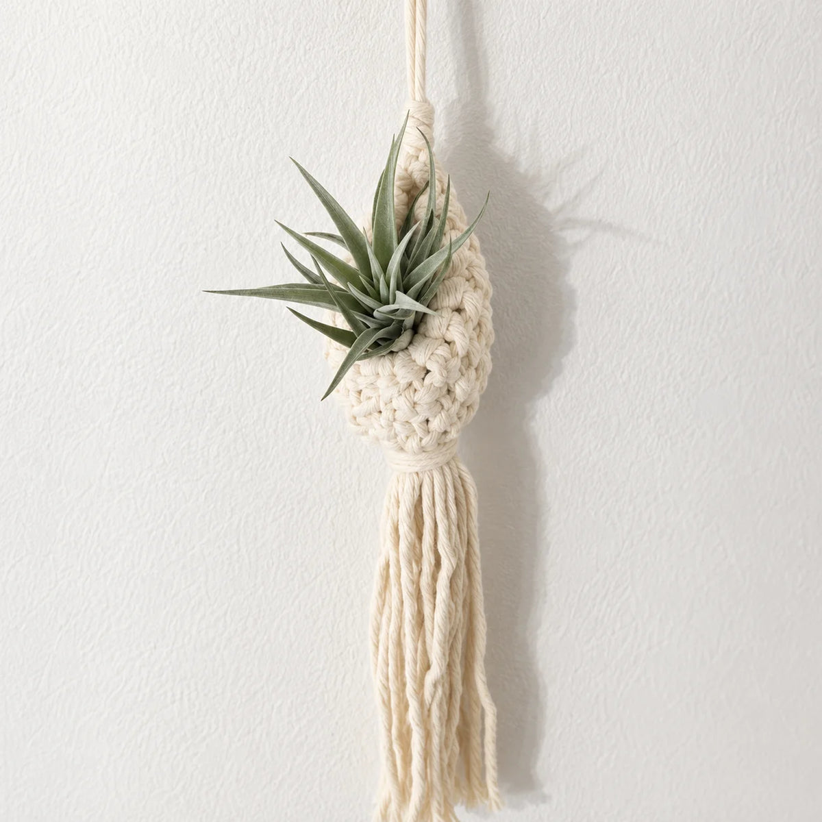 Nordic Boho Hand-Woven Cotton Tapestry – Pineapple Basket