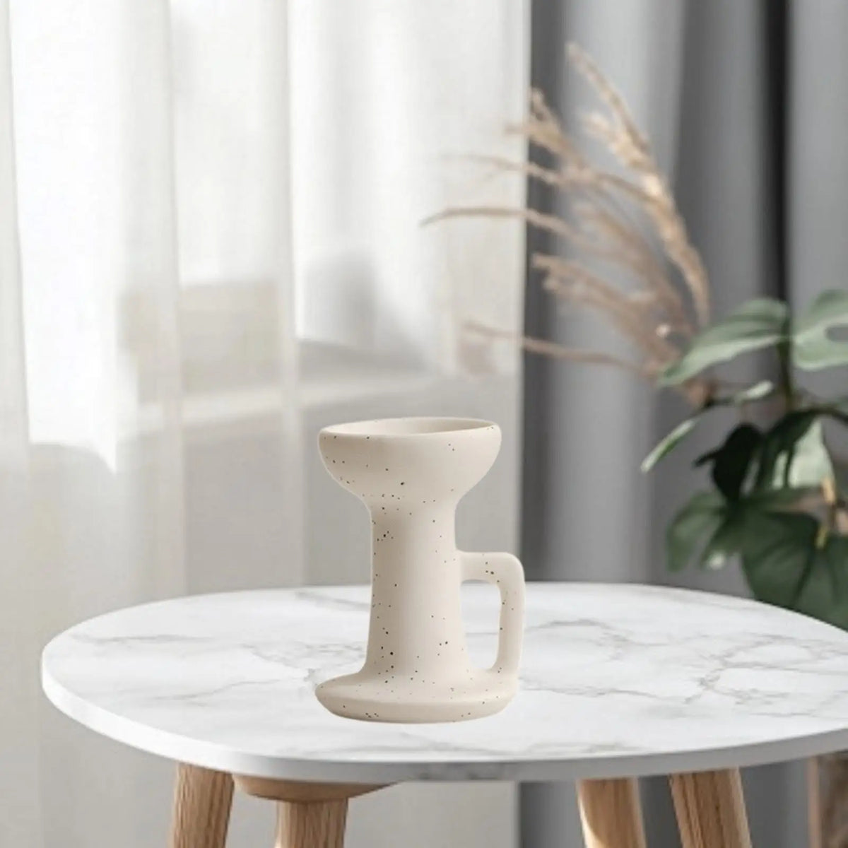 Minimalist Ceramic Candle Holder – Boho Table Decor Ornament