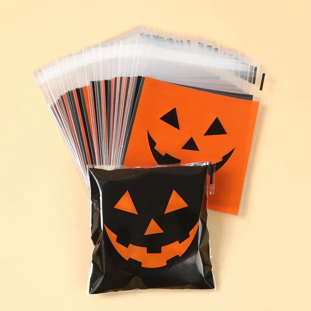 Halloween Pumpkin Self-Sealing Treat Bags – 50/100 Pack